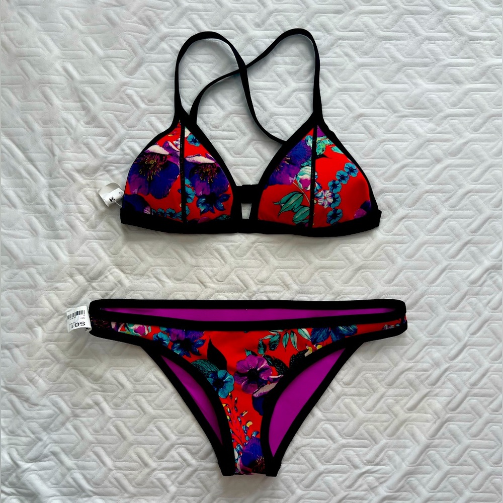 Reversible Scuba Material Bikini - image 1